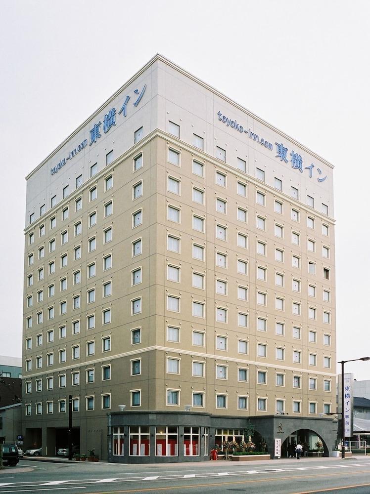 Toyoko Inn Kanazawa-Eki Higashi-Guchi Bagian luar foto