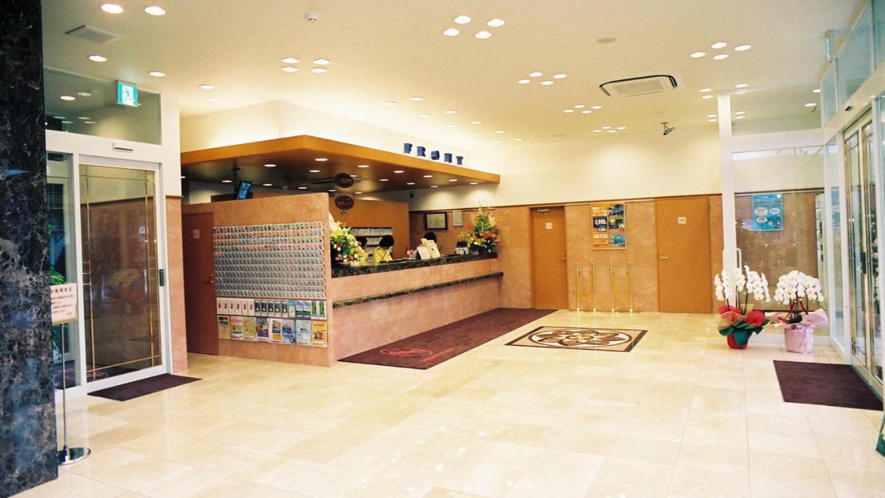 Toyoko Inn Kanazawa-Eki Higashi-Guchi Bagian luar foto
