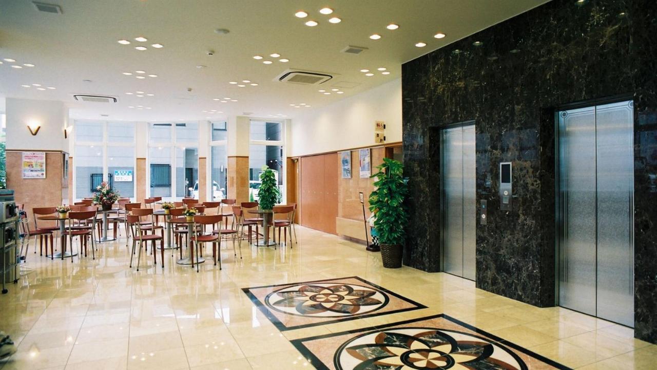 Toyoko Inn Kanazawa-Eki Higashi-Guchi Bagian luar foto