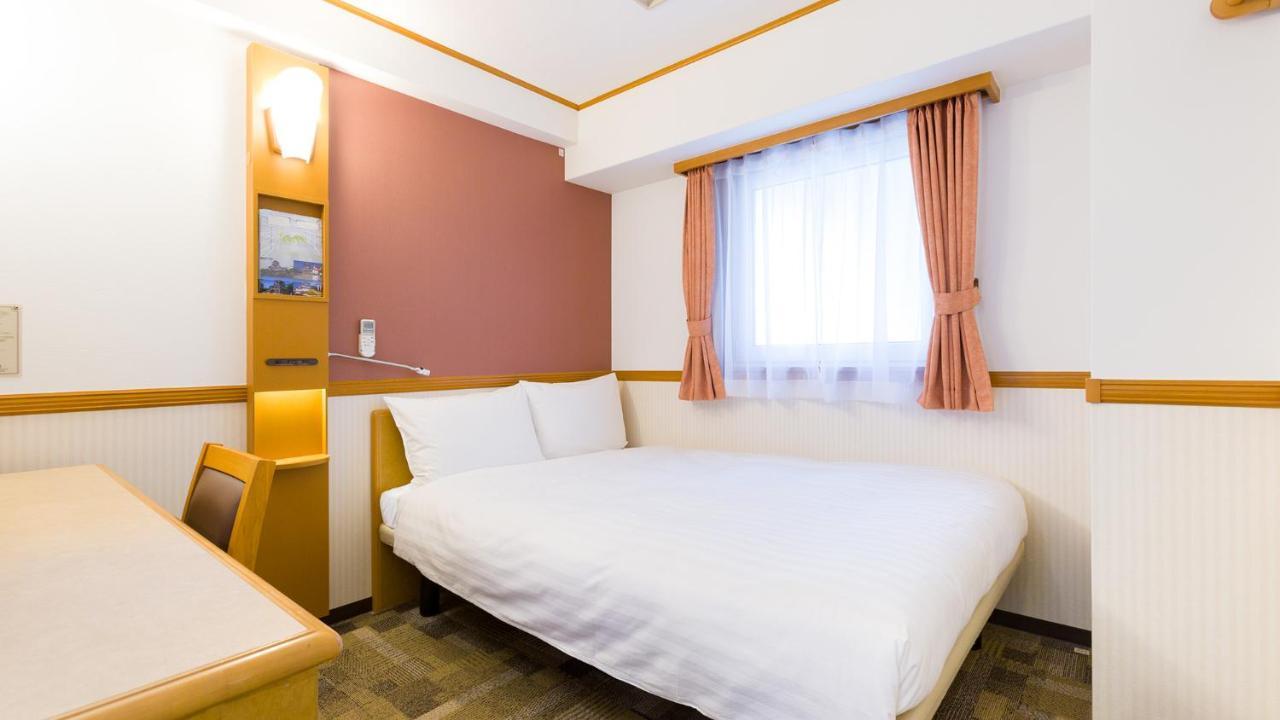 Toyoko Inn Kanazawa-Eki Higashi-Guchi Bagian luar foto
