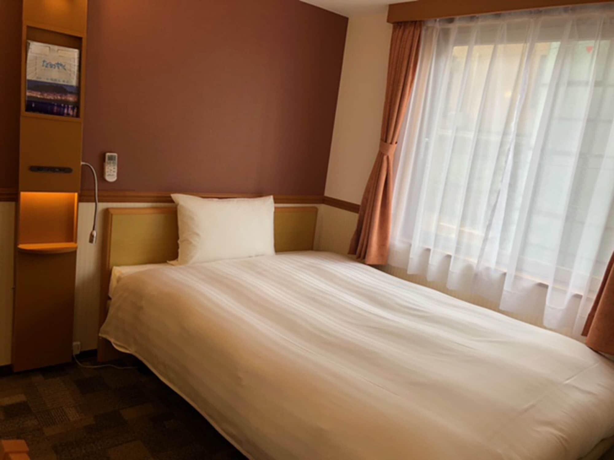 Toyoko Inn Kanazawa-Eki Higashi-Guchi Bagian luar foto