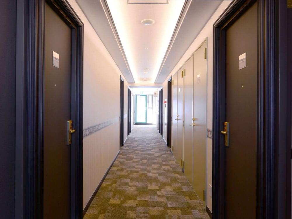 Toyoko Inn Kanazawa-Eki Higashi-Guchi Bagian luar foto