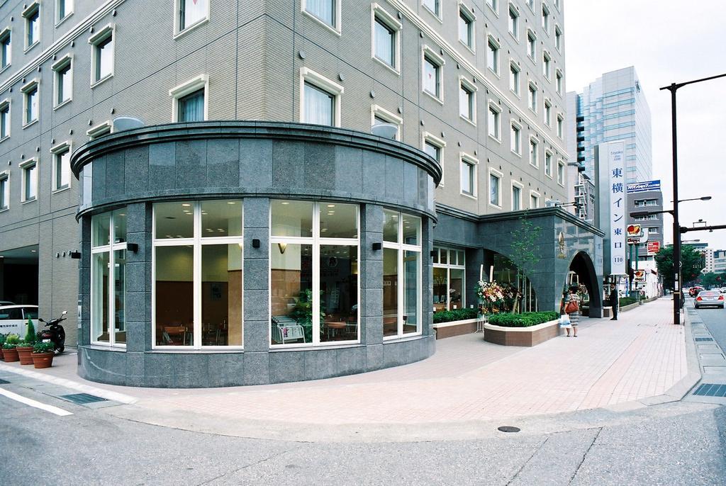 Toyoko Inn Kanazawa-Eki Higashi-Guchi Bagian luar foto